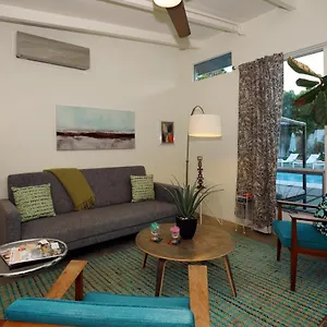 The Wesley Hotel By Avantstay Retro Spacious W Bbq Pool Spa Hotel Palm Springs
